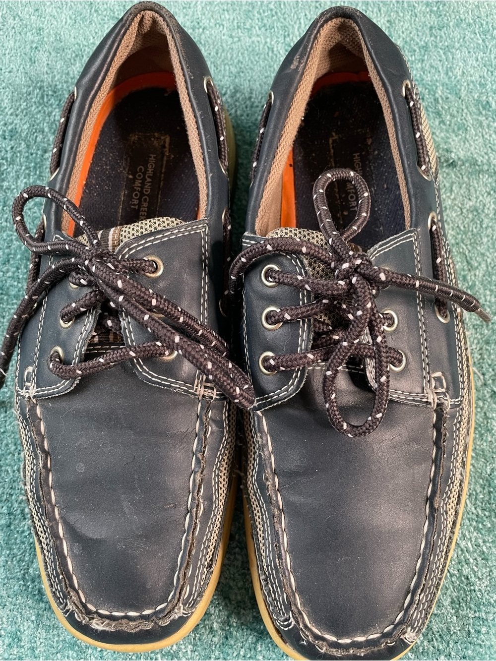 Highland Creek Men’s Navy Leather Boat Shoes w/Contrast Stitching Size 8